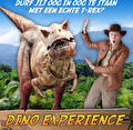 Levensechte T-REX dinosaurus met ranger