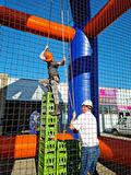 Kratstapeltoren van 10 meter hoog (foto 2)