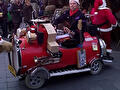 De Kerst Karrewiets, rode muziekauto